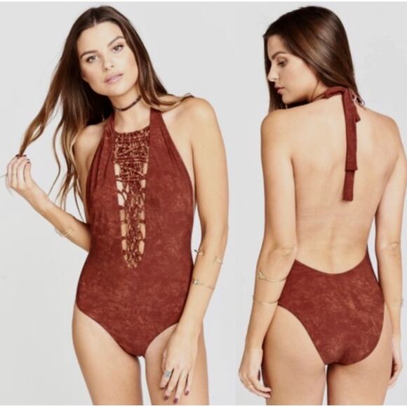Show Me Your Mumu Macrame Paradise Halter One-Piece Swimsuit M Bodysuit - Picture 1 of 5